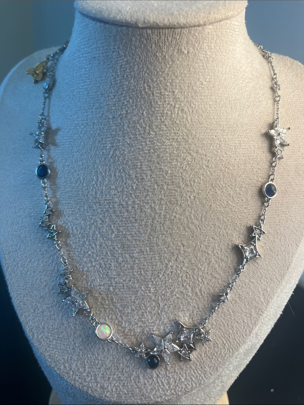kate spade Silver Star & Opalescent Accent Necklace, NWOT